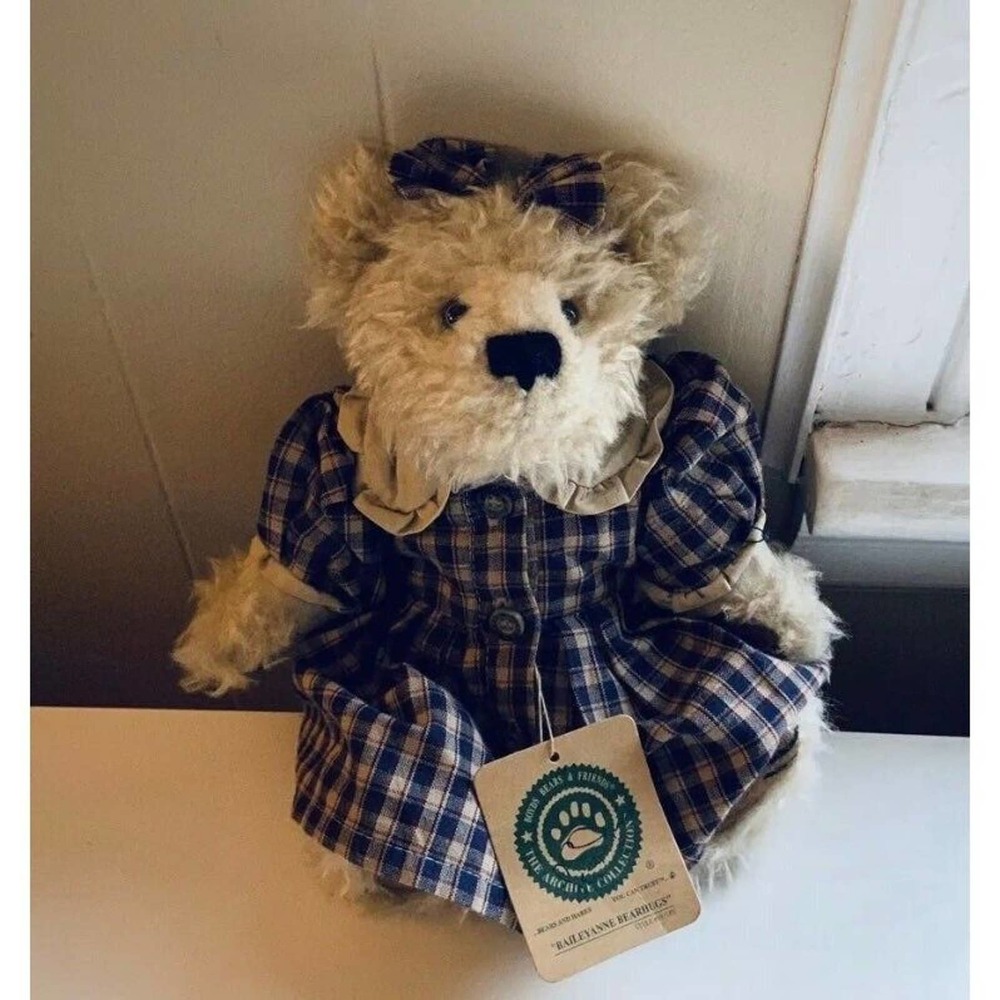 Vintage Boyds Bears Baileyanne Bearhugs # 99718V Signed Tag!